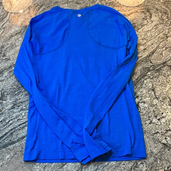 Athleta Women’s Long-Sleeve Performance Tees - Set/3 - Blue, Charcoal, Gray - Picture 11 of 13
